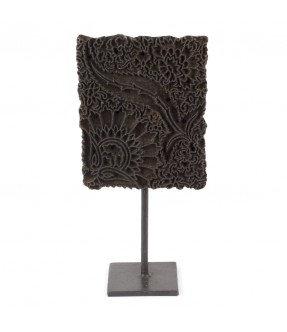 Block print on iron stand